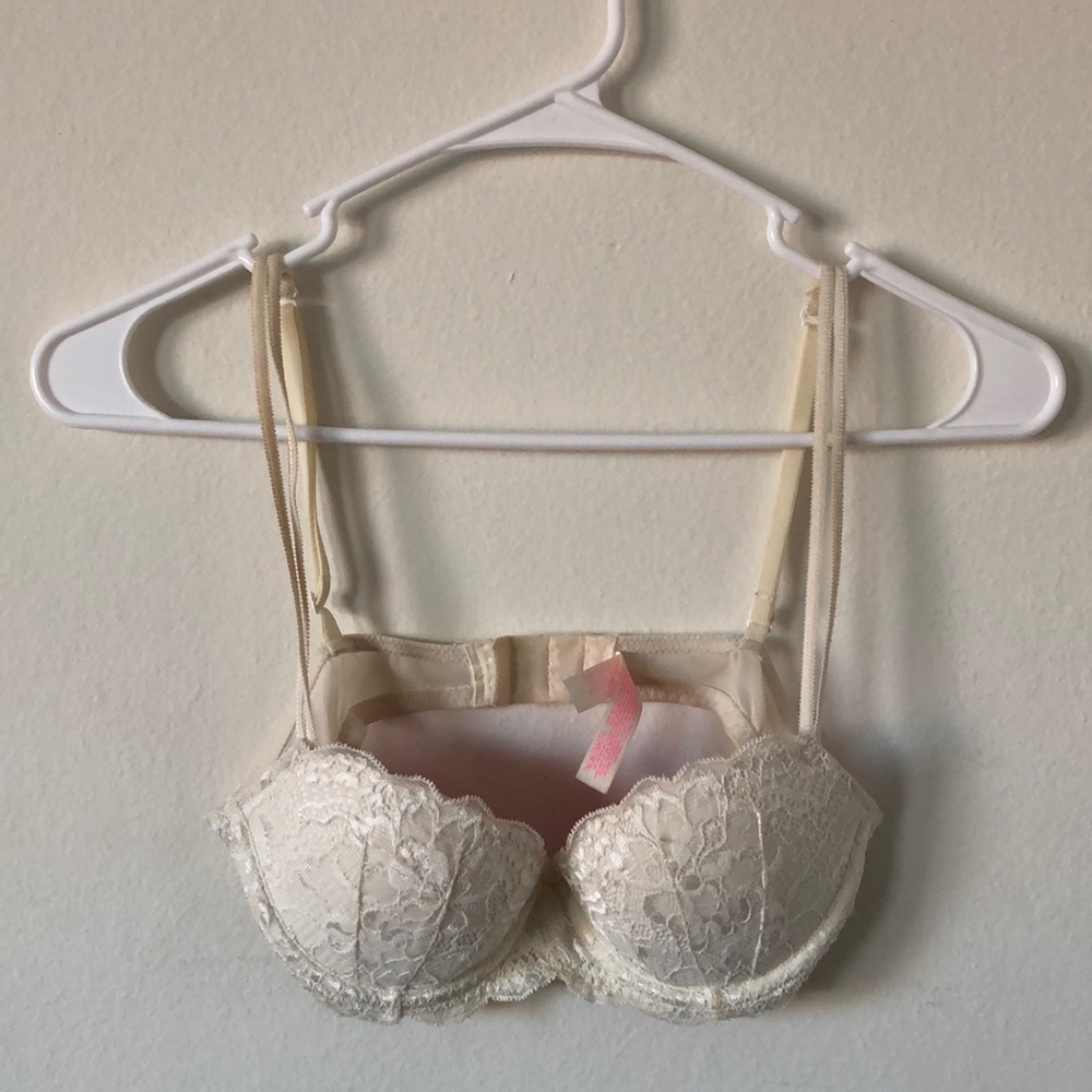Victoria Secret Pink Lace Bra